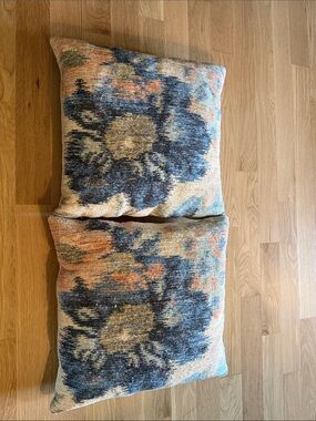 West elm Floral Brushstroke Accent Pillow Pair - Blue and Cream